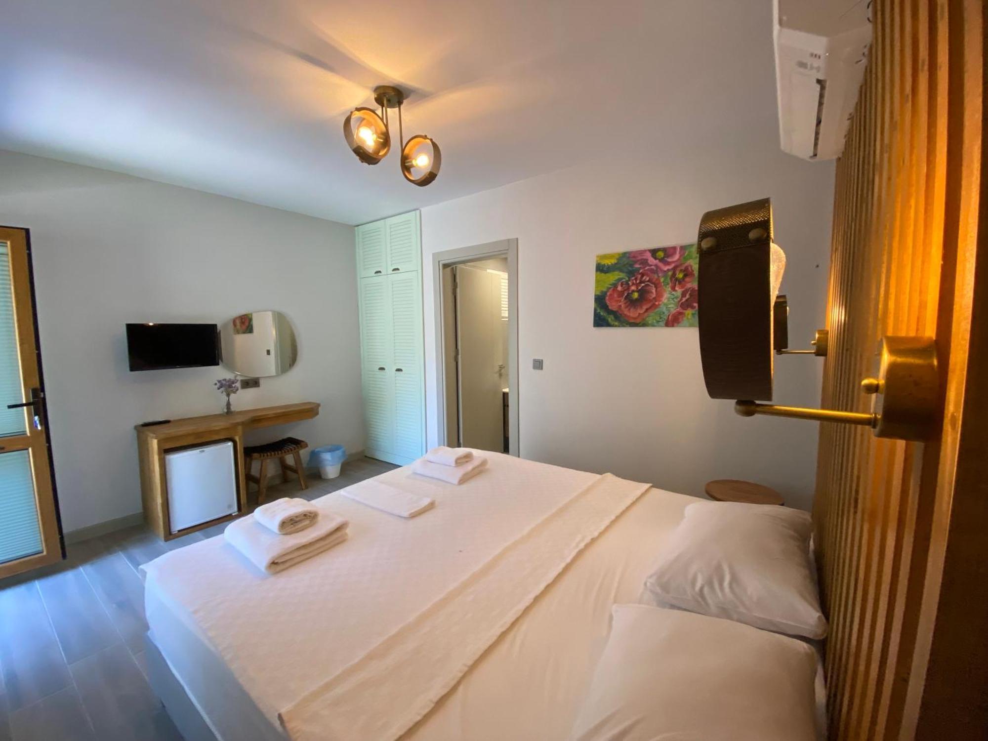 بوزجادا Elyada Otel Ve Bag Evi 8 Yas Ustu المظهر الخارجي الصورة